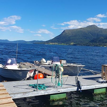Kvernesfjorden Apartments Steinsgrenda Экстерьер фото