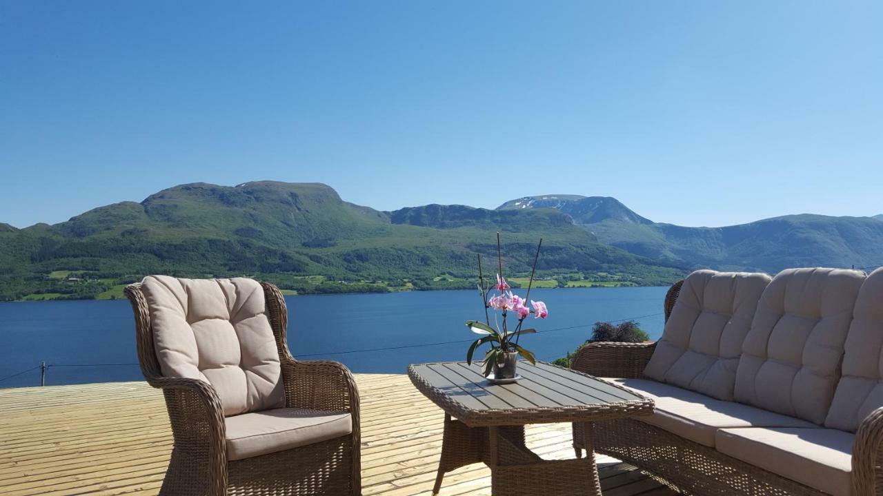 Kvernesfjorden Apartments Steinsgrenda Экстерьер фото